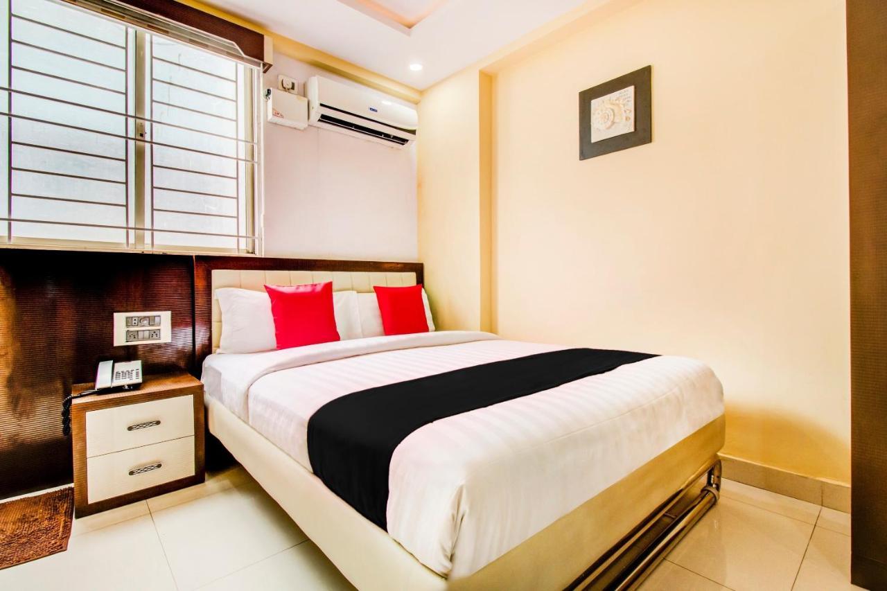Capital O 5381 The Emirates Hotel Bangalore Ngoại thất bức ảnh