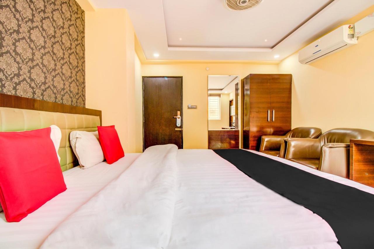 Capital O 5381 The Emirates Hotel Bangalore Ngoại thất bức ảnh