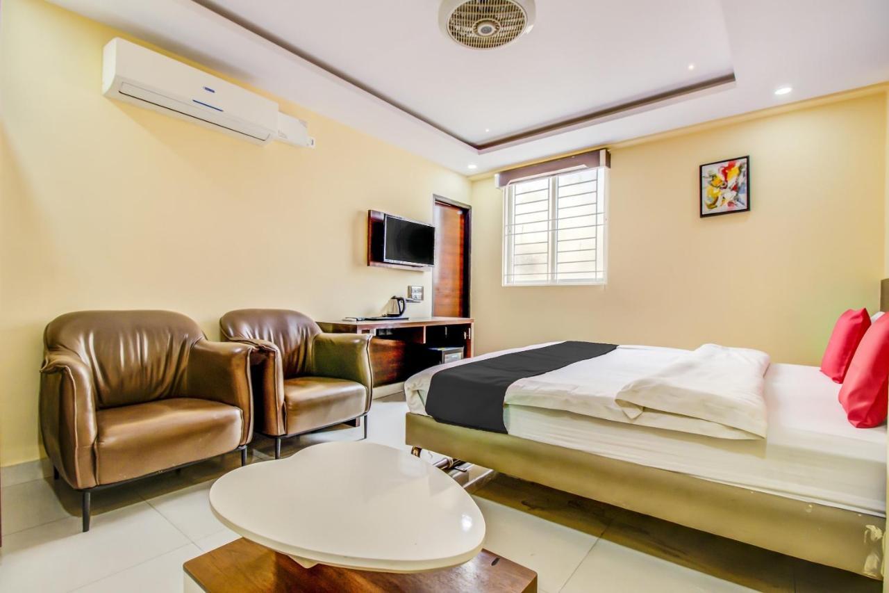 Capital O 5381 The Emirates Hotel Bangalore Ngoại thất bức ảnh